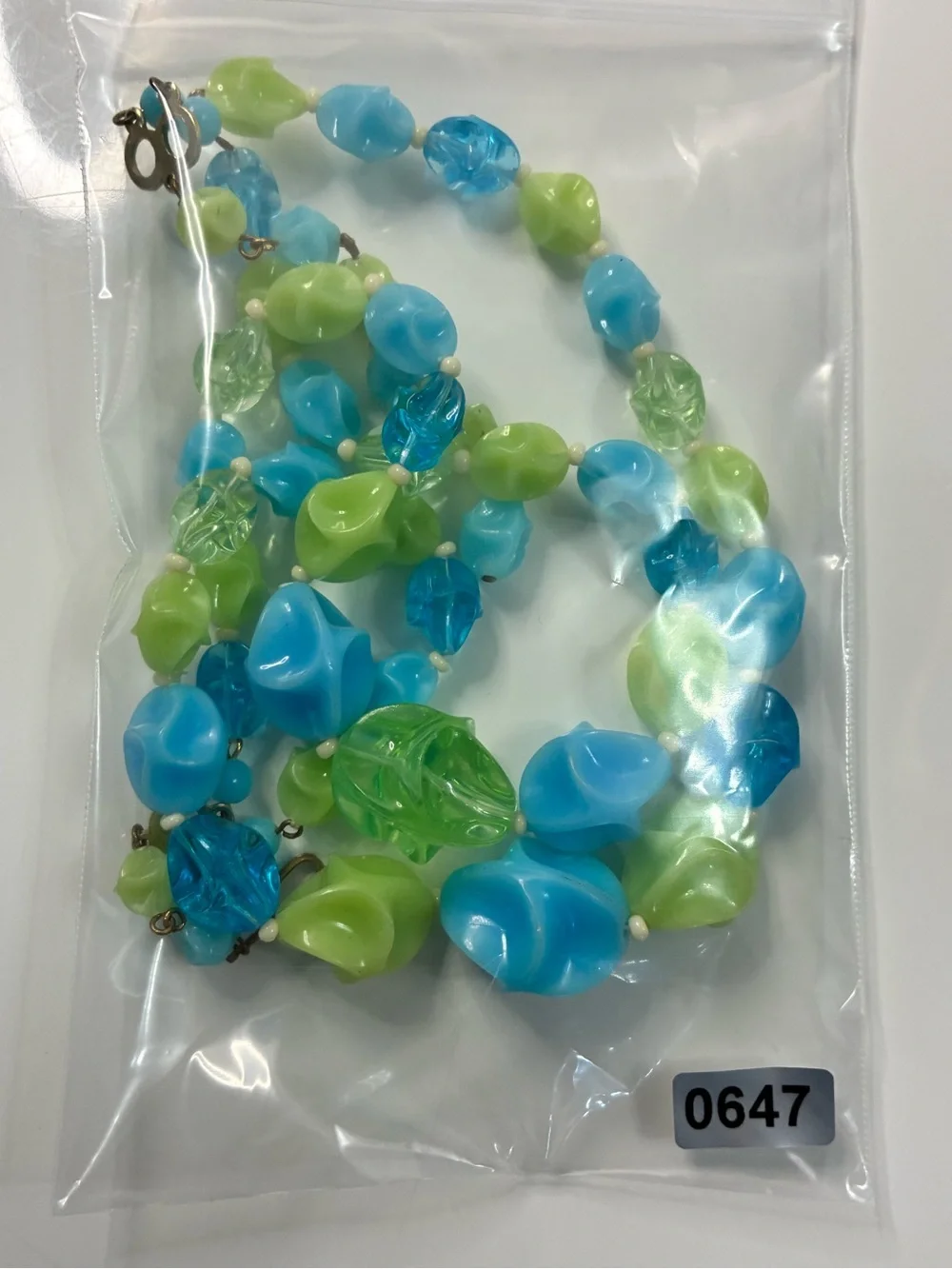 VTG Germany Sea Breeze Blue & Green Lucite Beaded Summer Statement Necklace EUC